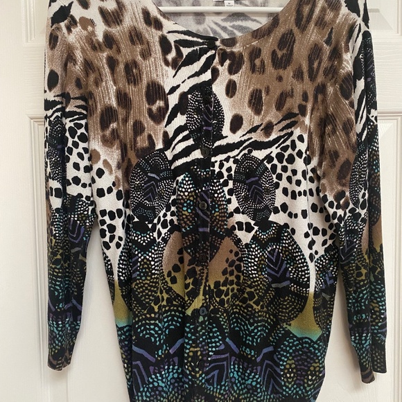 Joseph A. Print Cardigan. - Picture 5 of 5